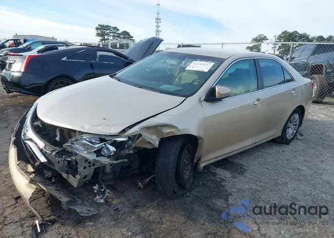 4T1BF1FK8CU180245: 44249147