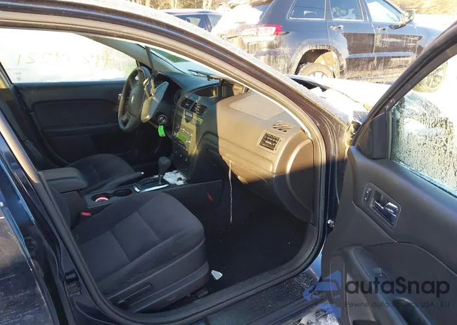 3FAHP07Z39R117271: 44249221