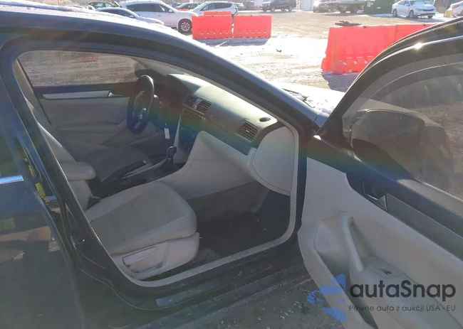 1VWAS7A37EC043494: 44250238