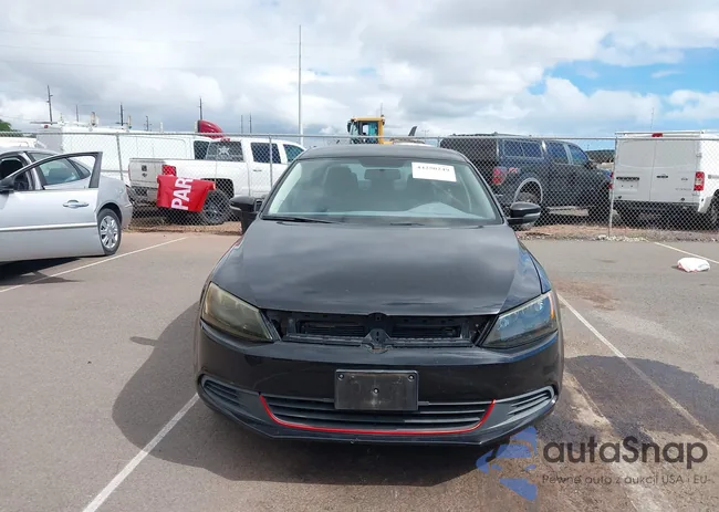 3VWD17AJ5EM219973: 44250249