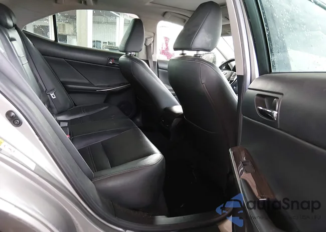 JTHBE1D20E5007700: 44250264