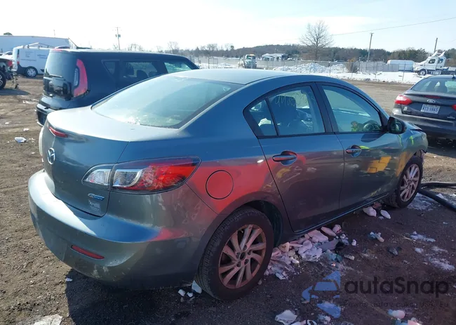 JM1BL1VP2D1812928: 44250423