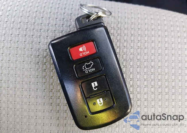 JTMRFREV2HJ716161: 44250595