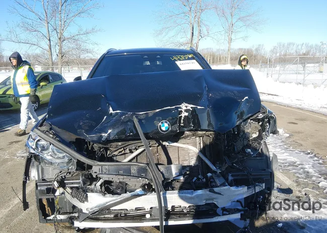 5UXTY5C04M9F02320: 44250749