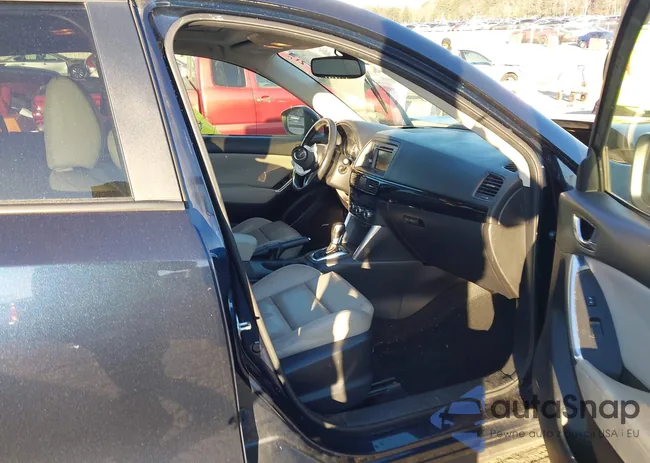 JM3KE4DY8F0463778: 44250798