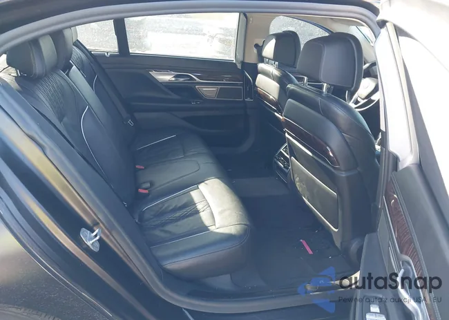 WBA7U2C04MCF85969: 44250019