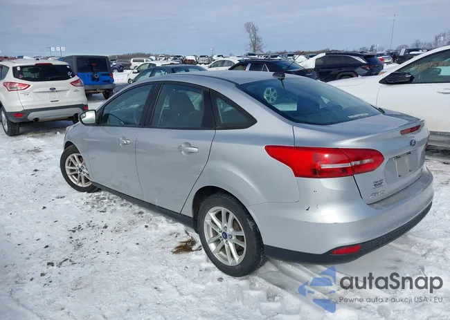 1FADP3F21GL320840: 44250032