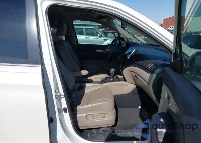 5FNYF5H63JB027199: 44251311