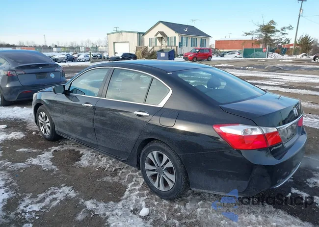 1HGCR2F3XFA194122: 44251349