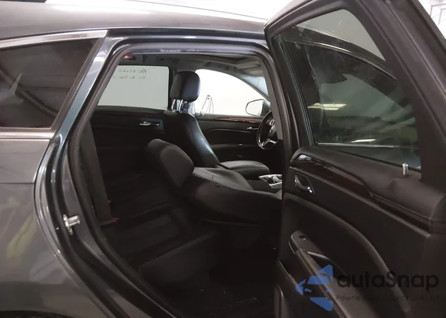 3GYFNCE39DS543193: 44251369