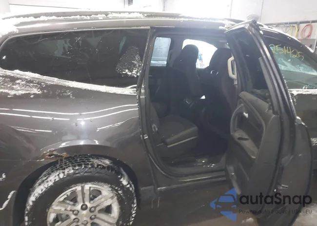 1GNKVHKD8FJ209943: 44251425