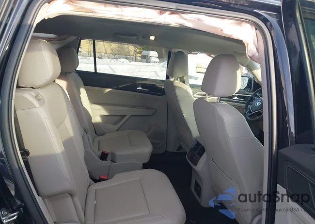 1V2RR2CA9KC558538: 44251440