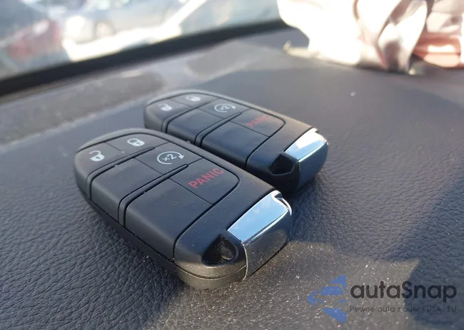 3C4NJDCB6KT843343: 44251476