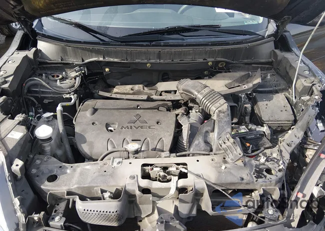 JA4APUAUXMU008611: 44251521