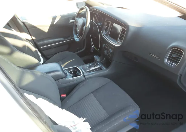 2C3CDXHG5KH579081: 44251677