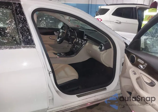 55SWF4JB0HU219553: 44251757