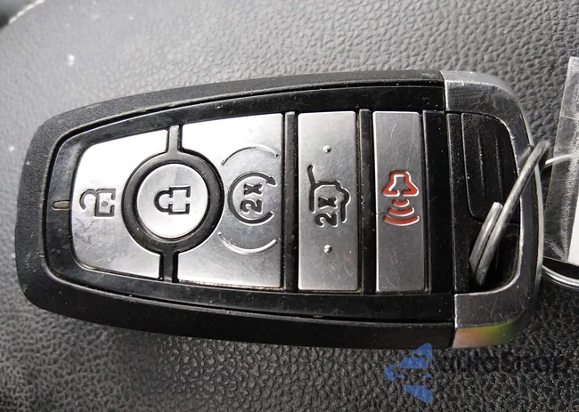 1FMCU0BZ9LUB44488: 44251763