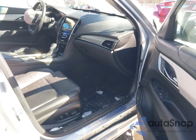 1G6AB5RA2F0101561: 44251779