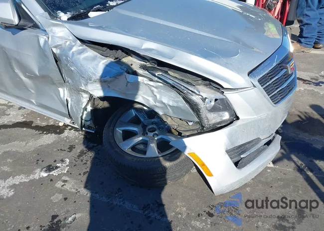 1G6AB5RA2F0101561: 44251779