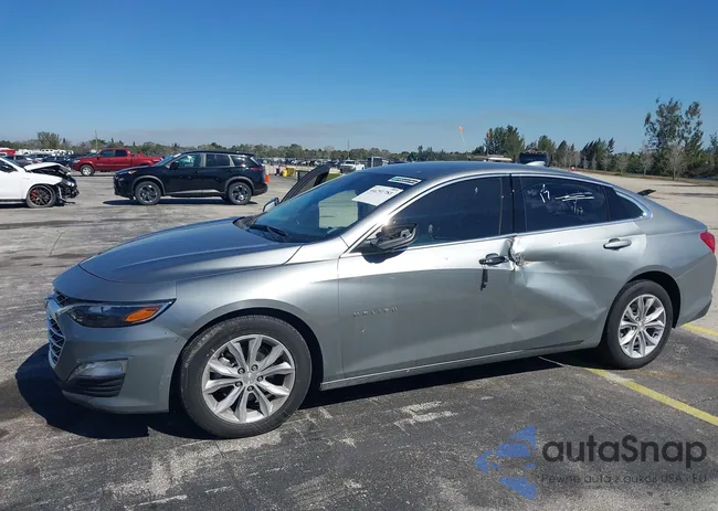 1G1ZD5ST3SF115636: 44251781