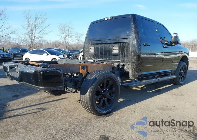 3C6UR5DL2RG106300: 44251793