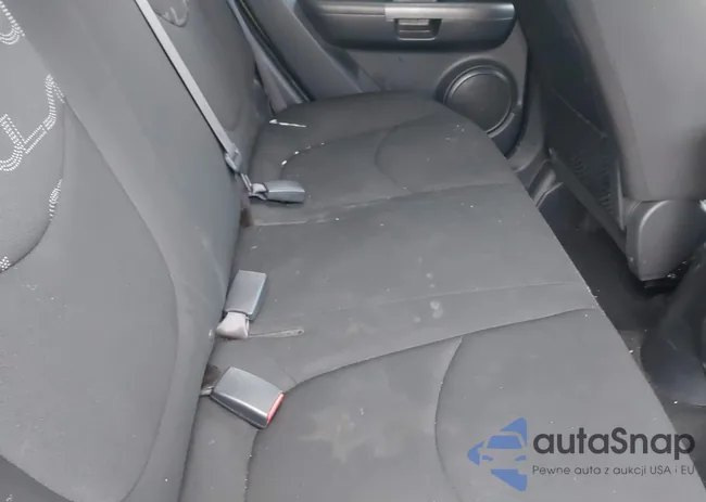 KNDJT2A6XD7535215: 44251824