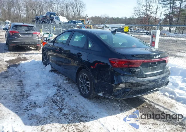 3KPF24AD2RE706050: 44250839