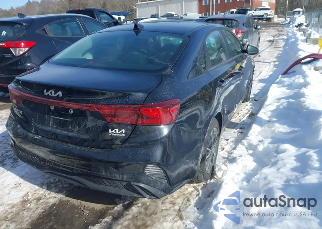 3KPF24AD2RE706050: 44250839