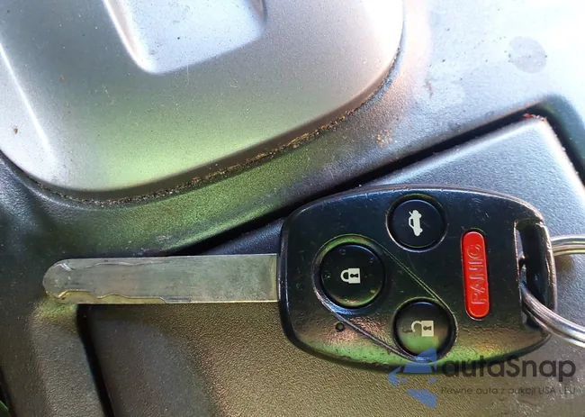 1HGCP2F88BA066439: 44250906