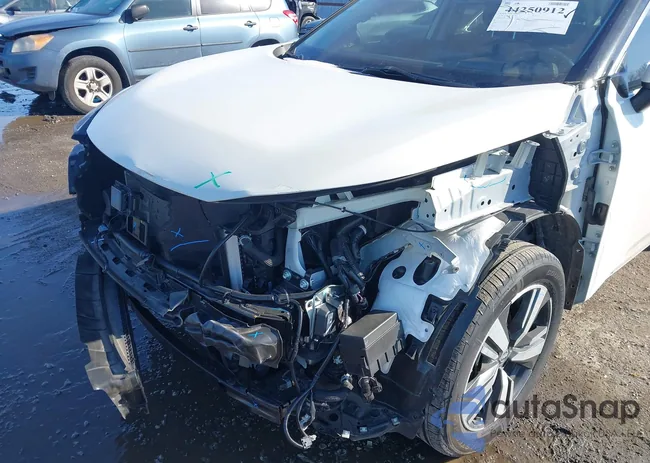 JN8BT3DC0PW101864: 44250912