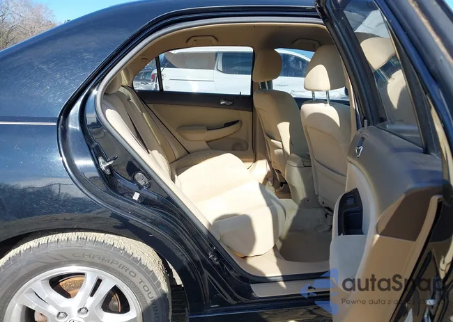 1HGCM56386A124103: 44250921