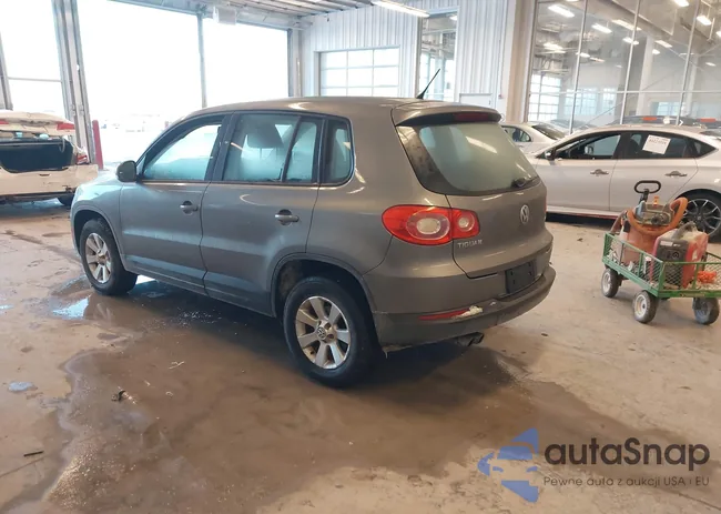 WVGAV7AX1AW532099: 44251102