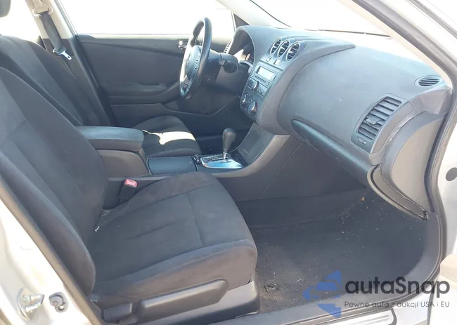 1N4AL2AP2CN426823: 44251124