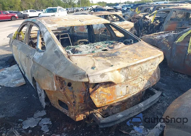 3VWN57BU1KM099120: 44251138