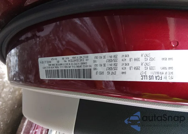 2C4RC1BG4HR735144: 44251186