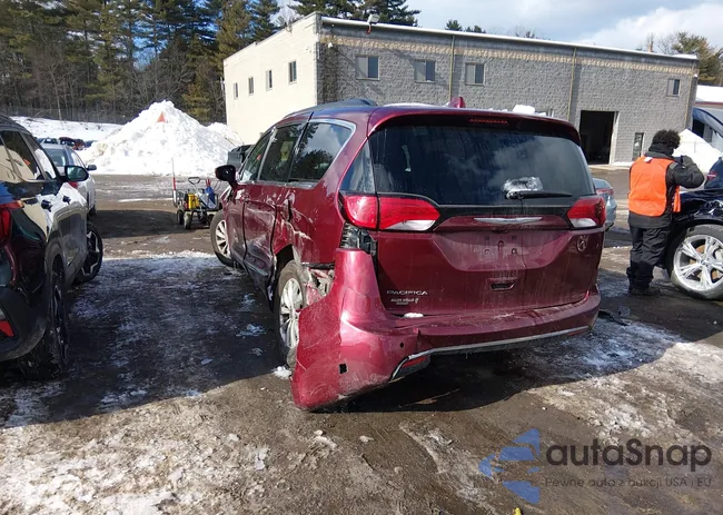 2C4RC1BG4HR735144: 44251186