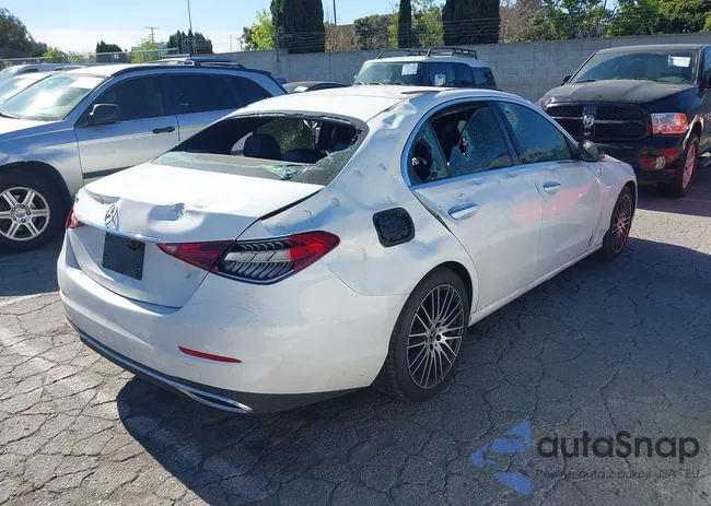 W1KAF4GB7NR052672: 44252311