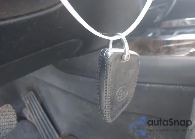 5UXKR0C55H0V67711: 44252318