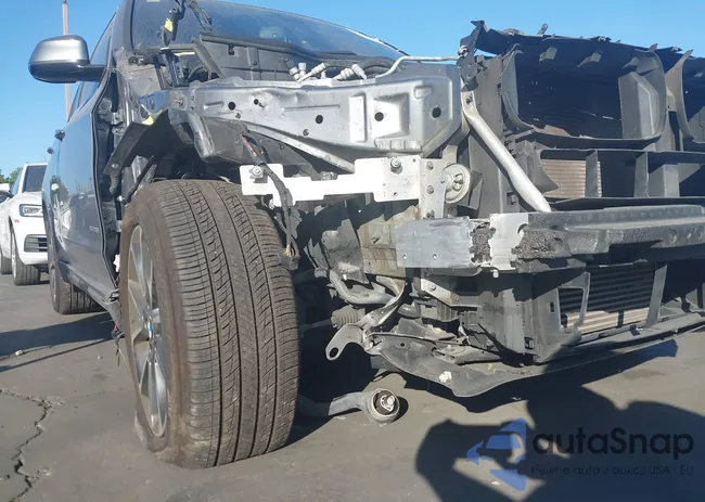 5UXKR0C55H0V67711: 44252318