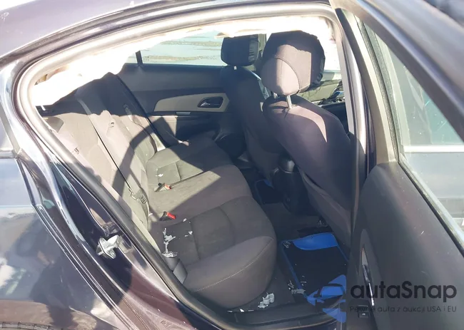 1G1PC5SB6E7247743: 44252332