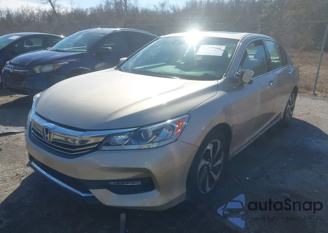 1HGCR3F09HA039155: 44252365