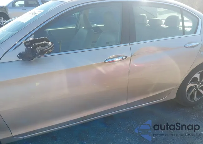 1HGCR3F09HA039155: 44252365