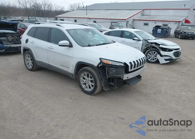 1C4PJMCB4GW117832: 44252455