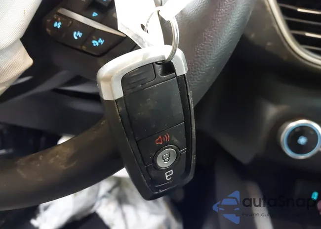 1FMCU9G65LUA50322: 44252464