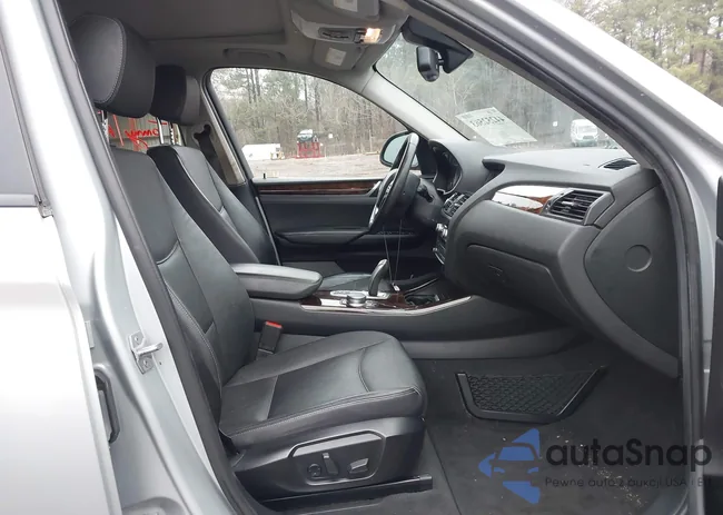 5UXWX9C38H0W68798: 44252563