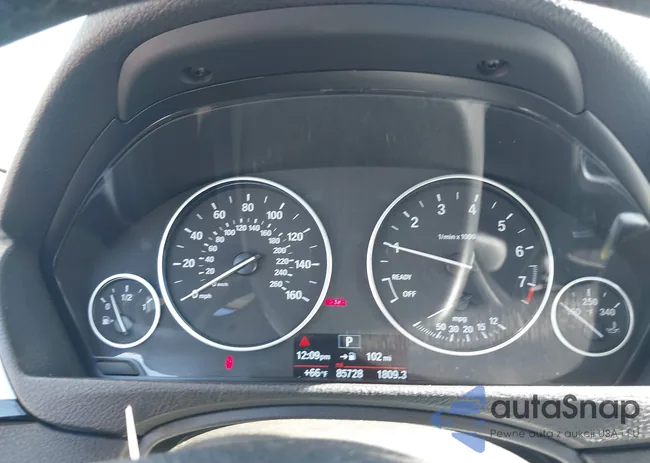 WBA8E1G53GNU10328: 44252607