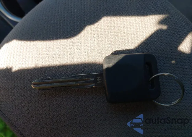 JN8AS5MT0FW656385: 44252691