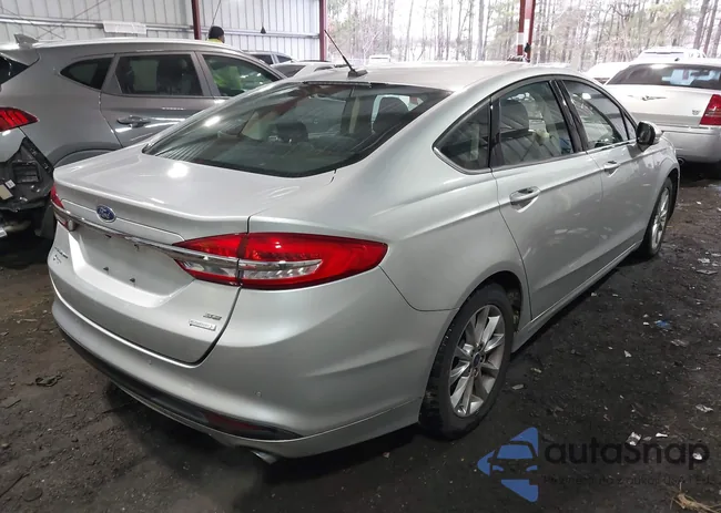 3FA6P0HD7HR308393: 44252724