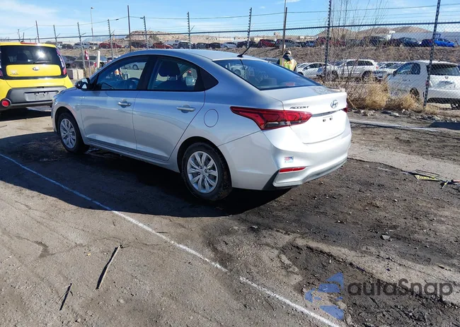 3KPC24A31KE081866: 44252725