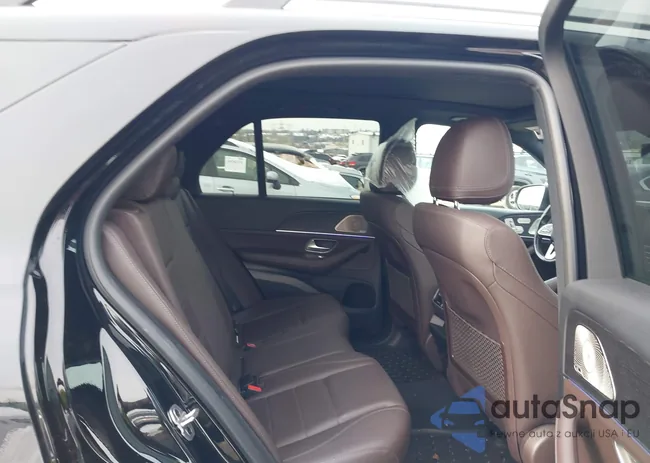 4JGFB4KB6NA731619: 44252753